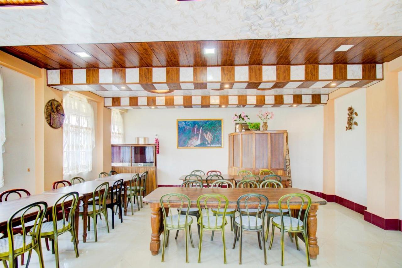 Capital O 79144 Coniferous Resort Cherrapunji Ngoại thất bức ảnh